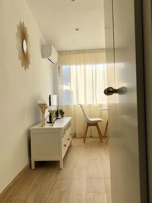 Apartment San Antonio Beach - Estudio En La Playa De La Carihuela Torremolinos Spain