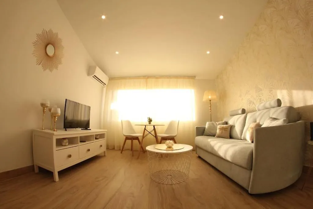 San Antonio Beach - Estudio En La Playa De La Carihuela Torremolinos