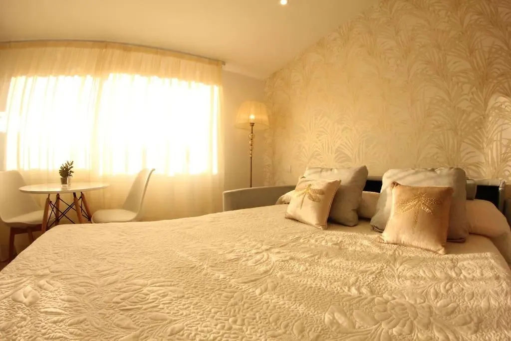 Apartment San Antonio Beach - Estudio En La Playa De La Carihuela Torremolinos