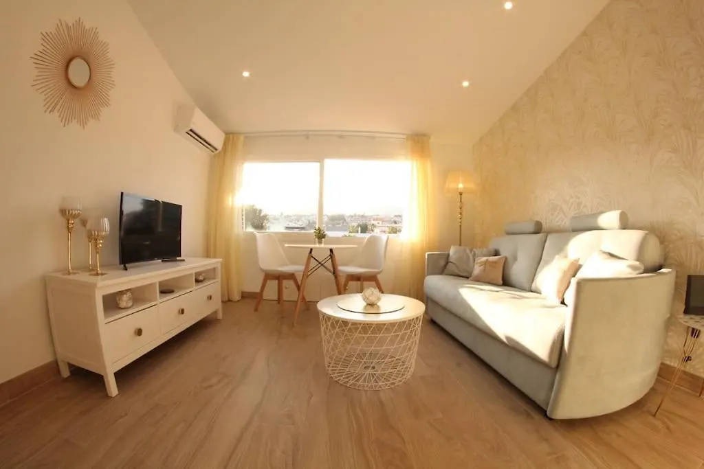 San Antonio Beach - Estudio En La Playa De La Carihuela Torremolinos