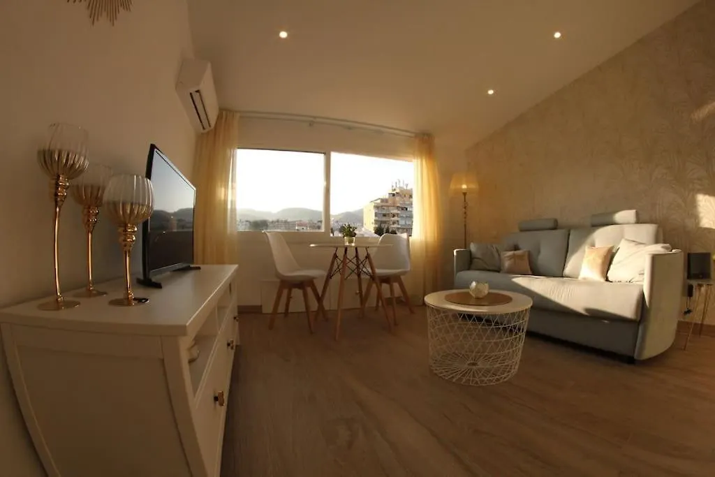 San Antonio Beach - Estudio En La Playa De La Carihuela Torremolinos