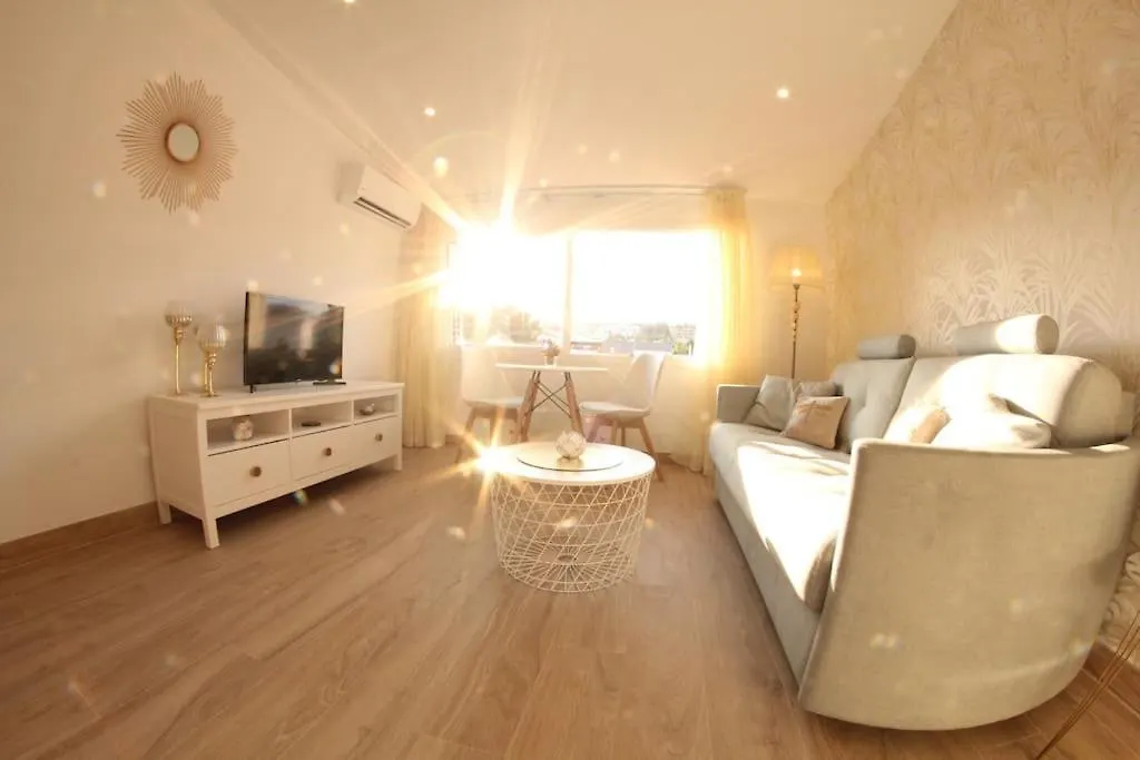 San Antonio Beach - Estudio En La Playa De La Carihuela Torremolinos